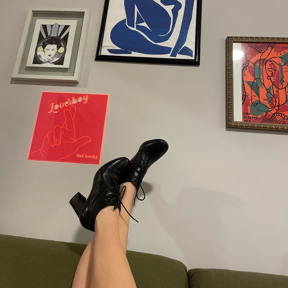 Lamb skin booties, black, in amazing condition only with some minor wear
